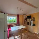 Mobilhome Au Bord Du Chalet Saint-Gerons