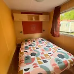 Mobilhome Au Bord Du Chalet *