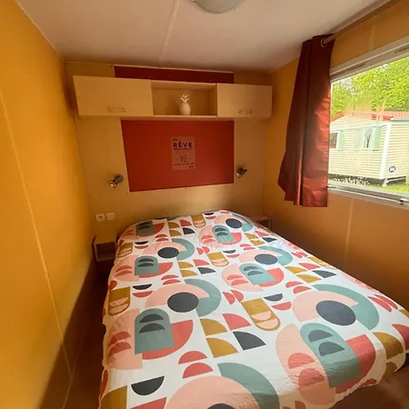 Mobilhome Au Bord Du Chalet *