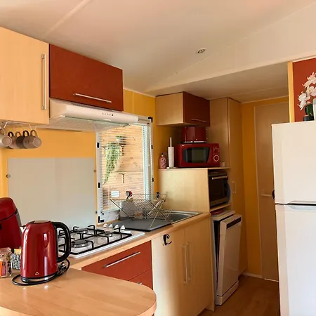 Mobilhome Au Bord Du Saint-Gerons