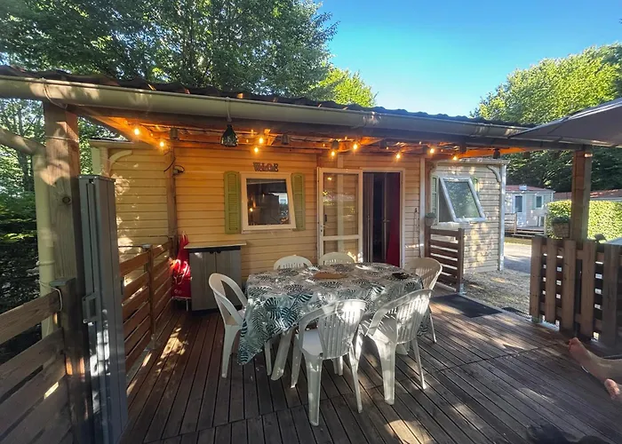 Mobilhome Au Bord Du * Saint-Gerons