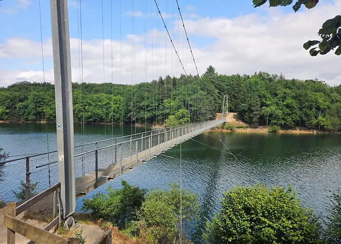 Mobilhome Au Bord Du Saint-Gerons